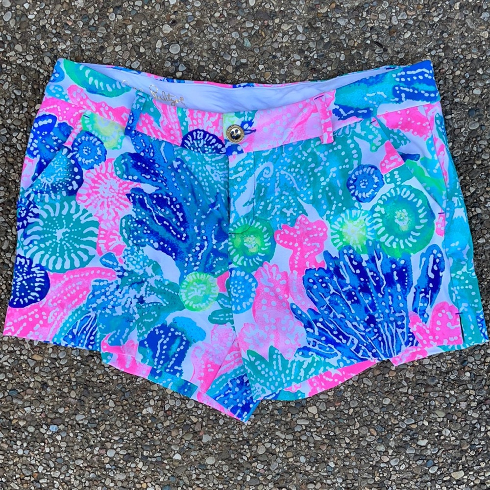 Lilly Pulitzer Stretch Callahan shorts, size 10